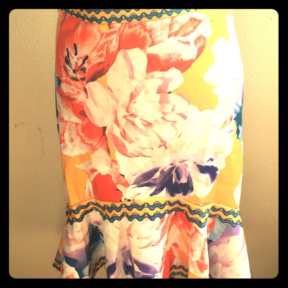 Multicolor, floral pencil skirt